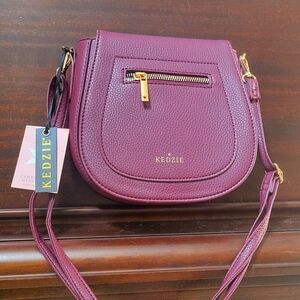 Kedzie Camden Mini Messenger NWT